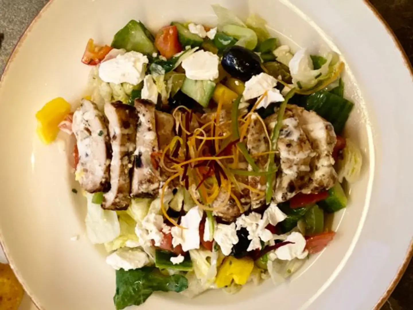 Grilled Chicken Salad Bread Rolls