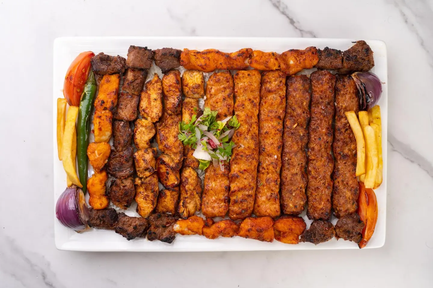 نص كيلو مشكل مشاوي