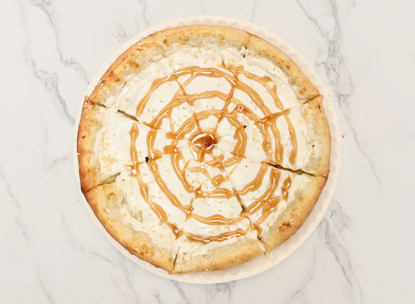 فطيرة لبنة وعسل