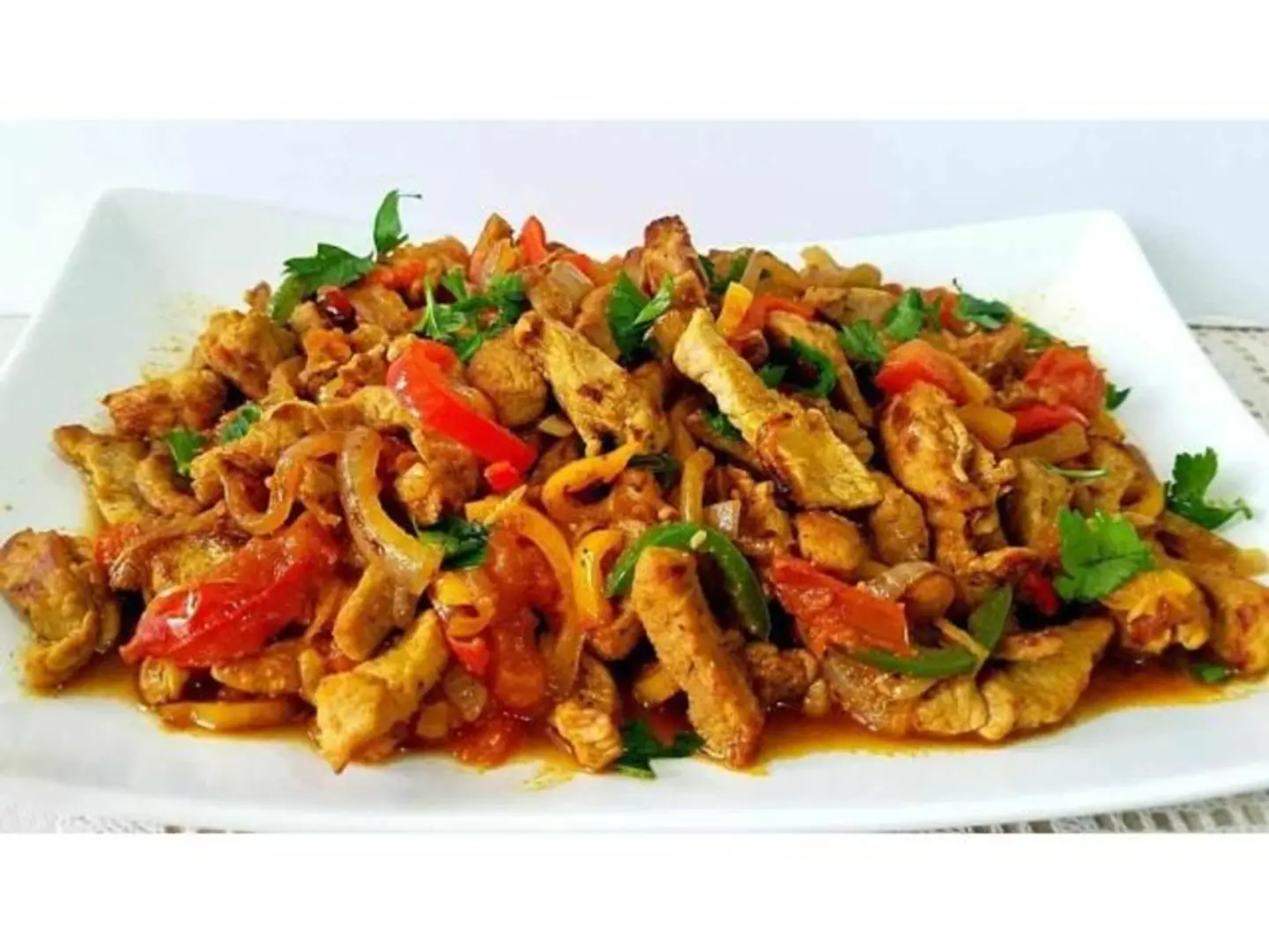 Chicken Muqalgal Plate