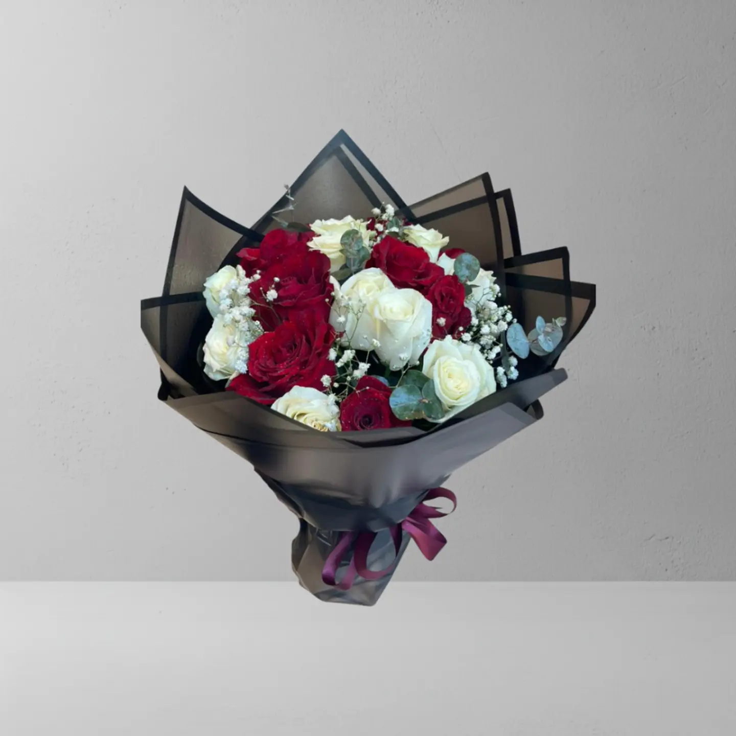 باقة أبيض واحمر