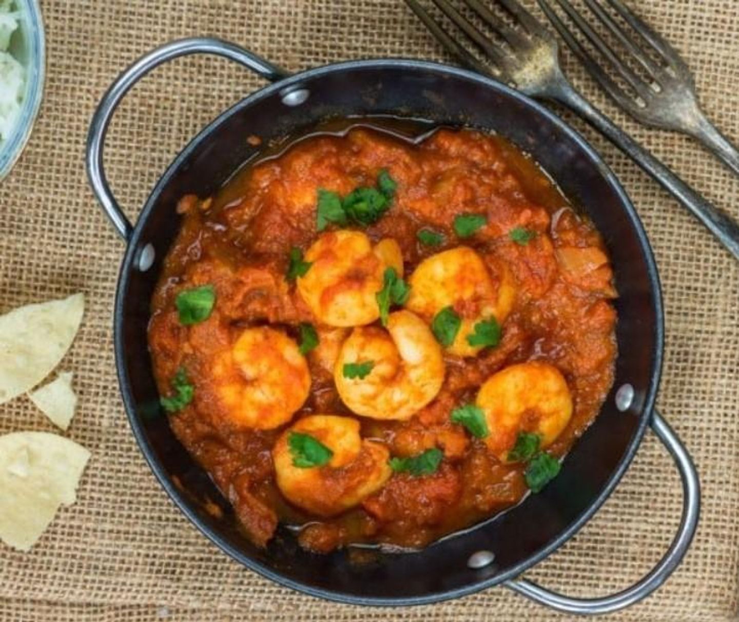 طاجن جمبري بالصوص الاحمر