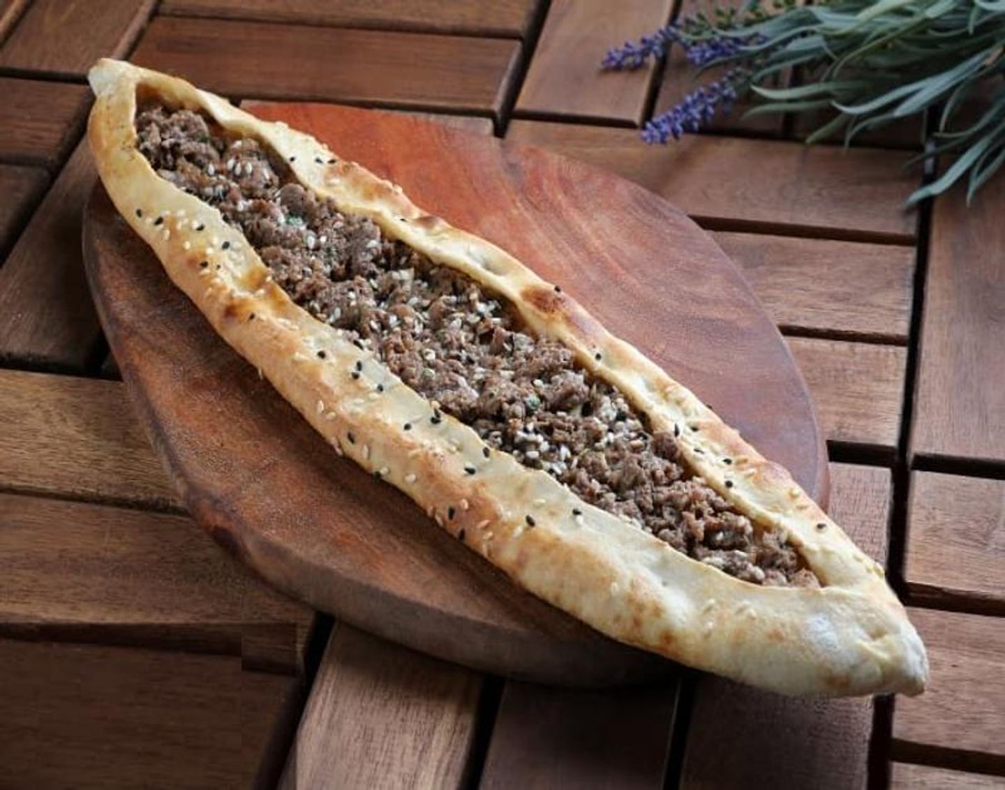 فطيره لحم بالعجين