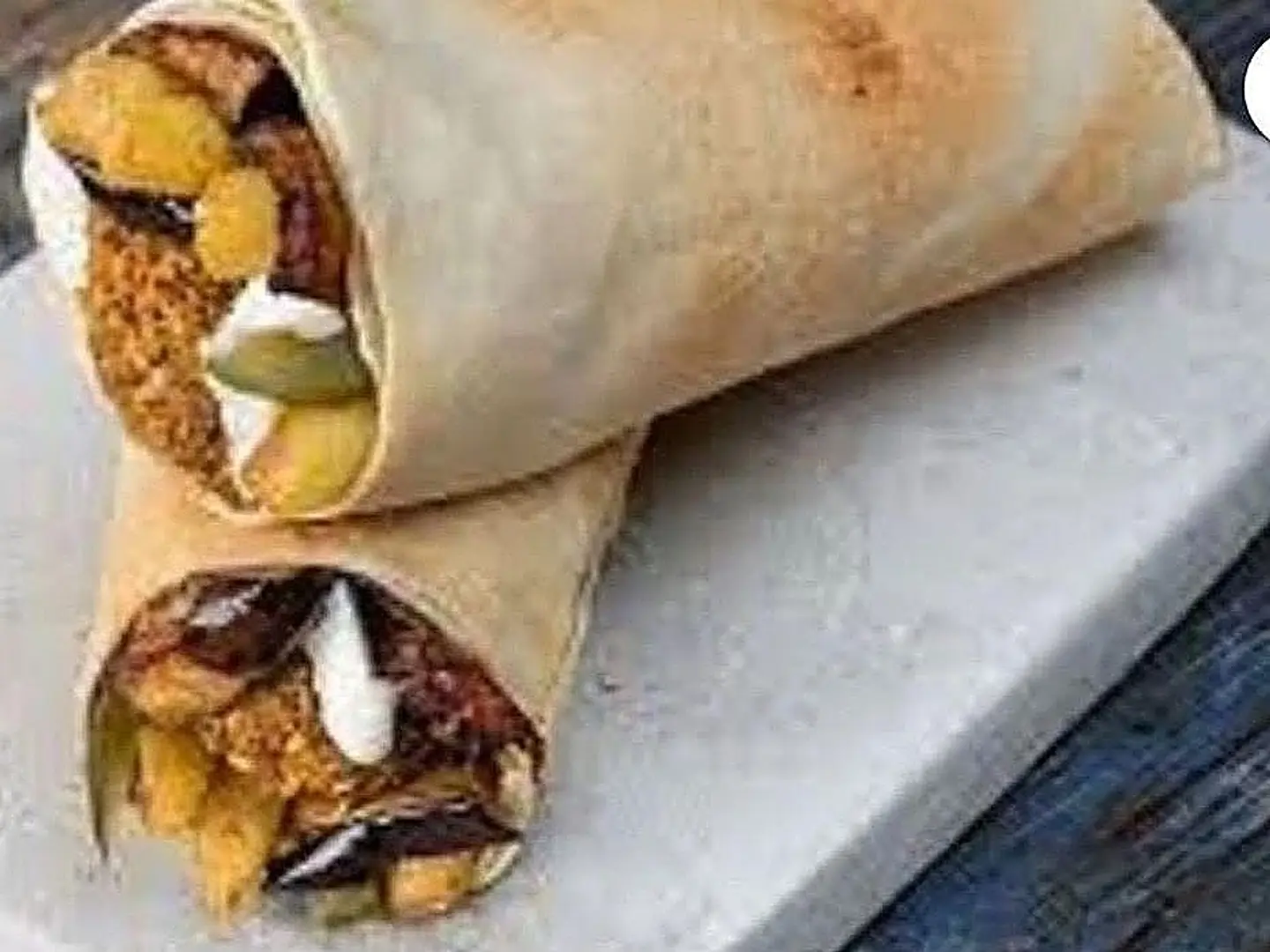 سندوتش فلافل عادي