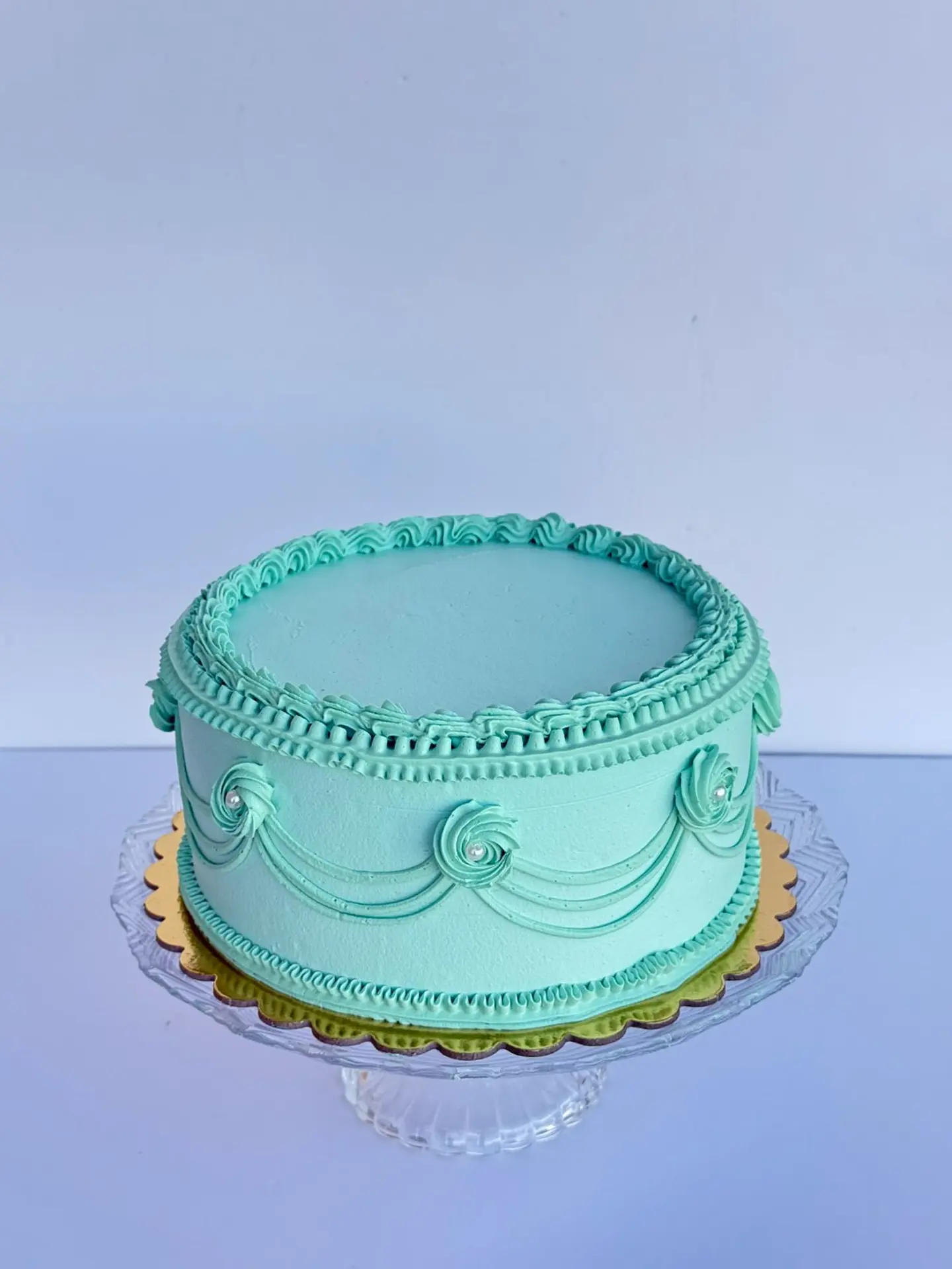 كيك بحشوة ليمون وتوت - كيك بحشوة ليمون وتوت-مقاس 18