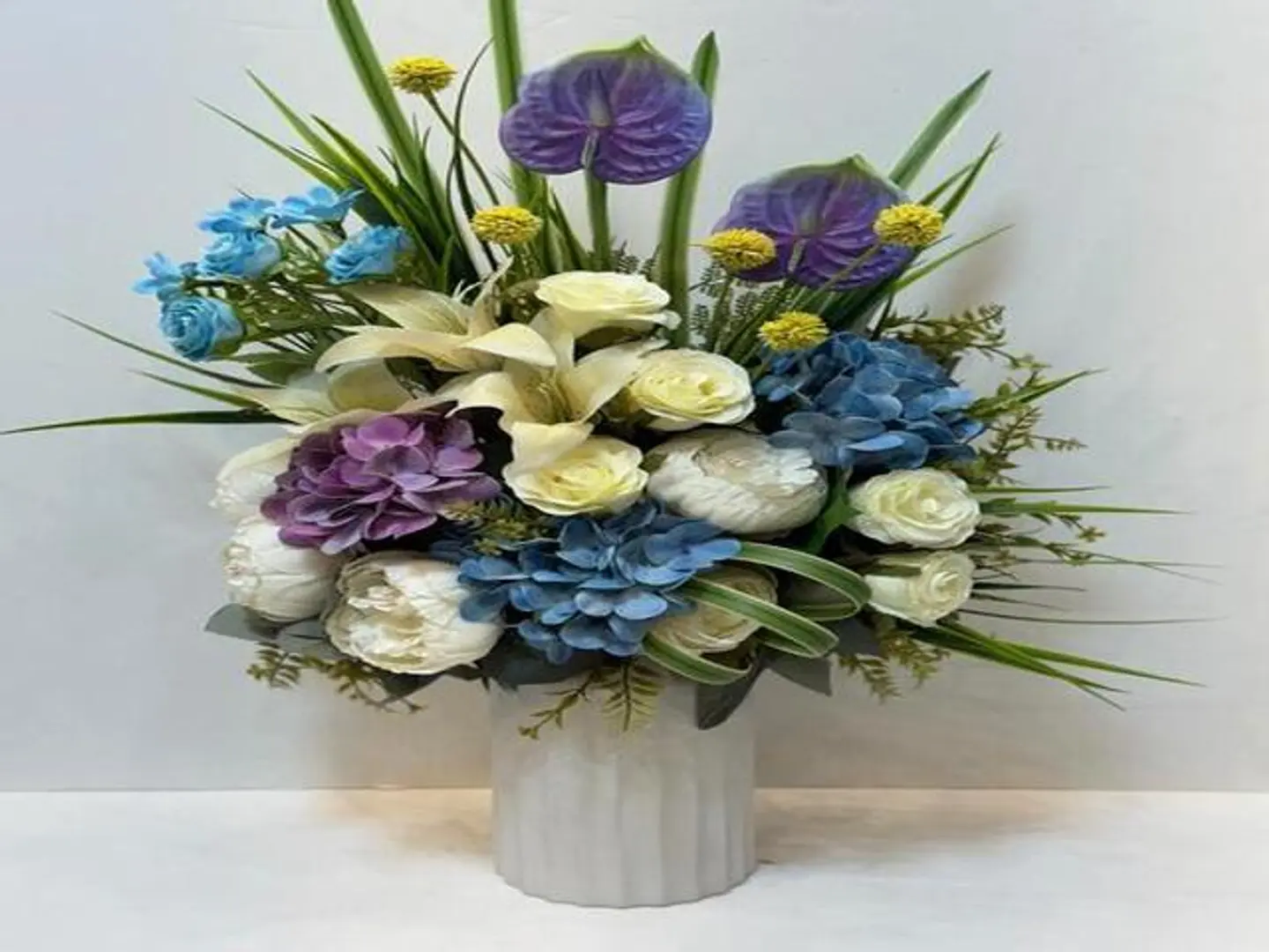 Artificial Flower Vase