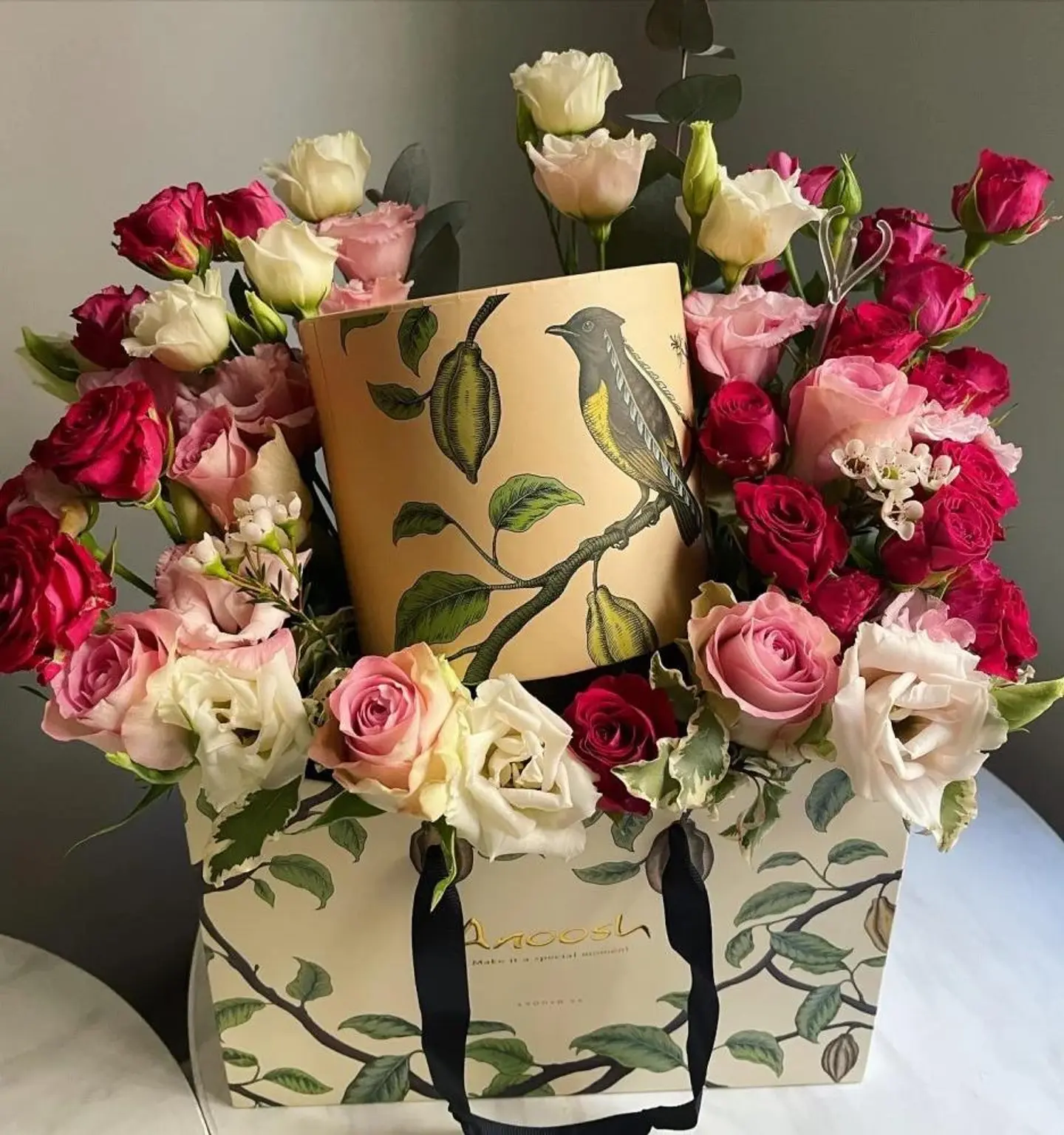 Ward Anoush Ward Your Love Is A Thread Of Light In A Night Filled With Darkness Your Love Is A Haven Of Mercy In Difficult Times