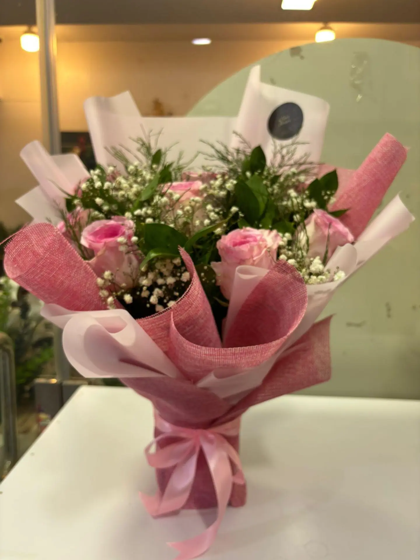 باقة العشق بوهج الشوق المخملي