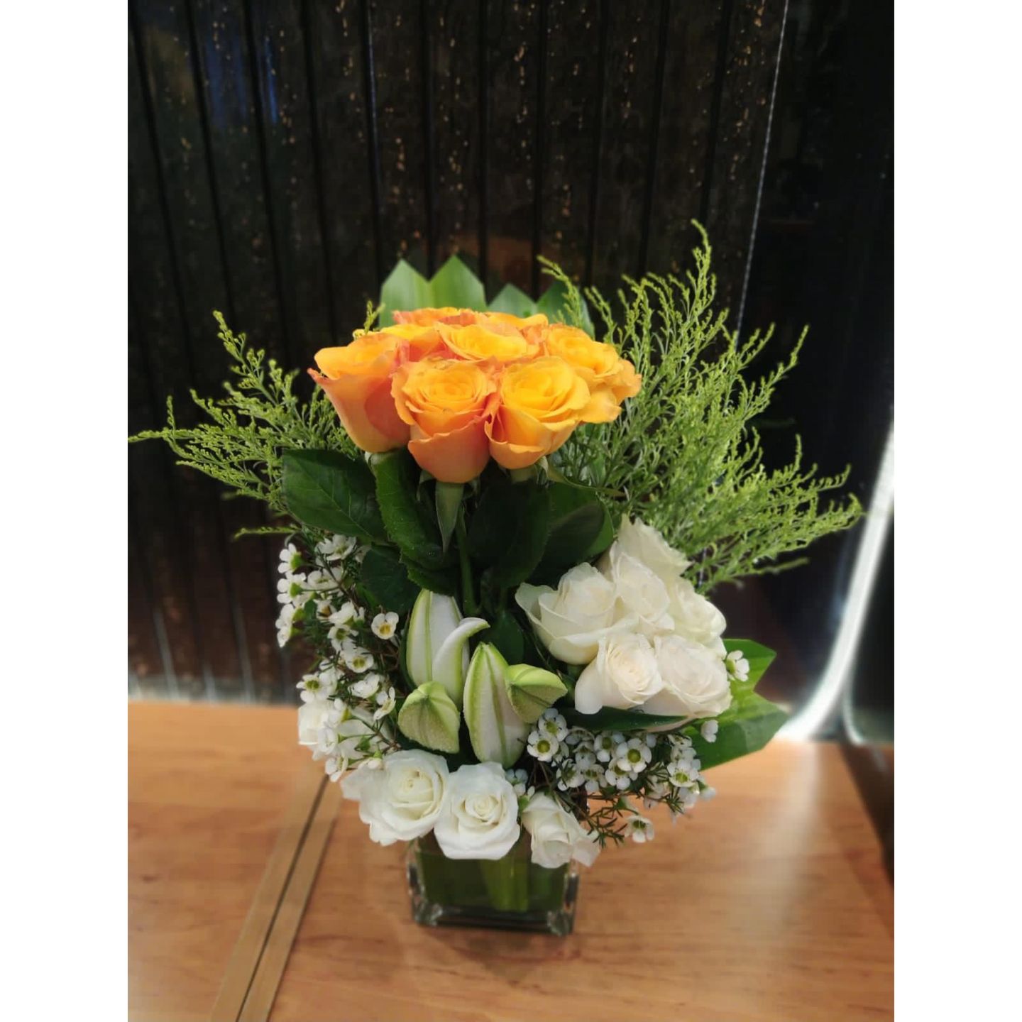 Vase 8