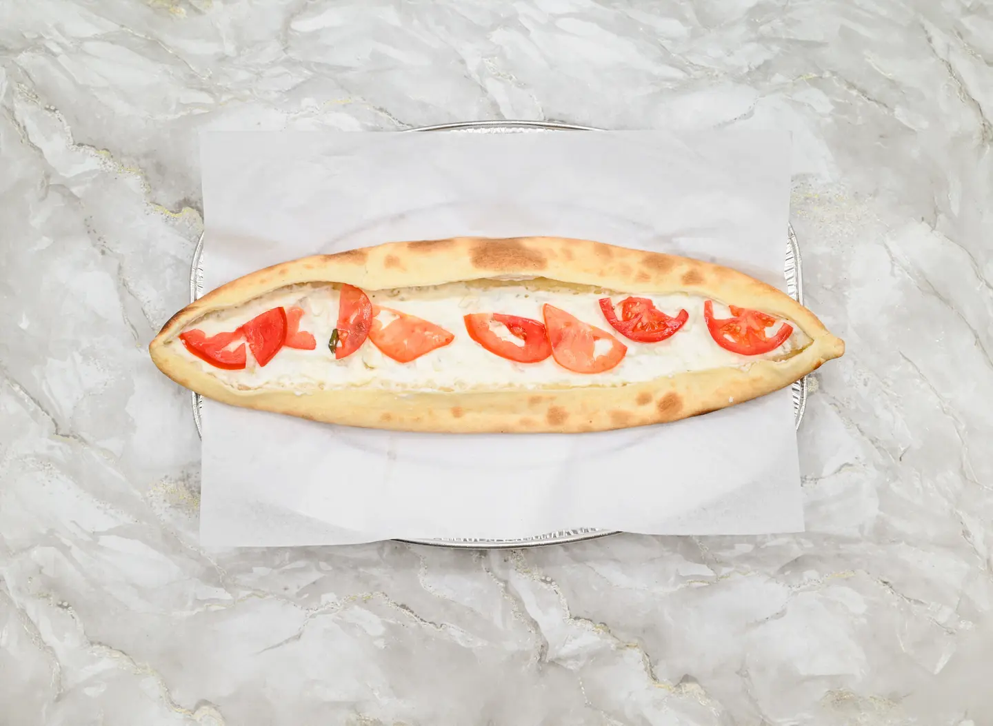 فطيرة لبنة طماطم