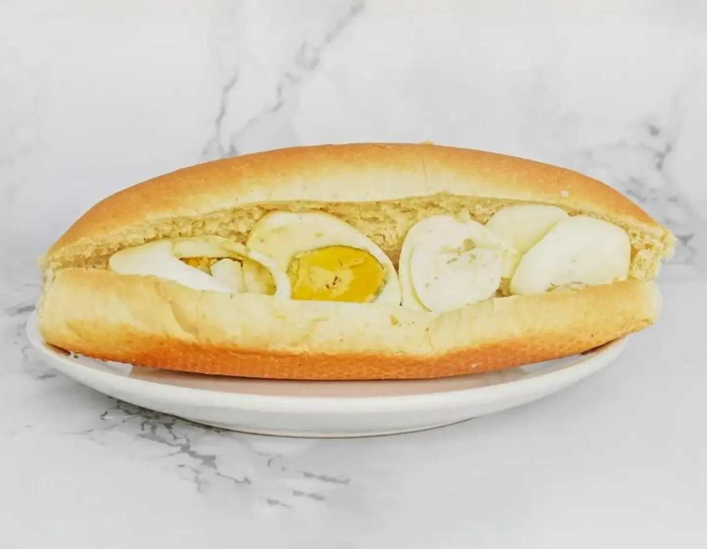 Plain Boiled Egg Sandwich