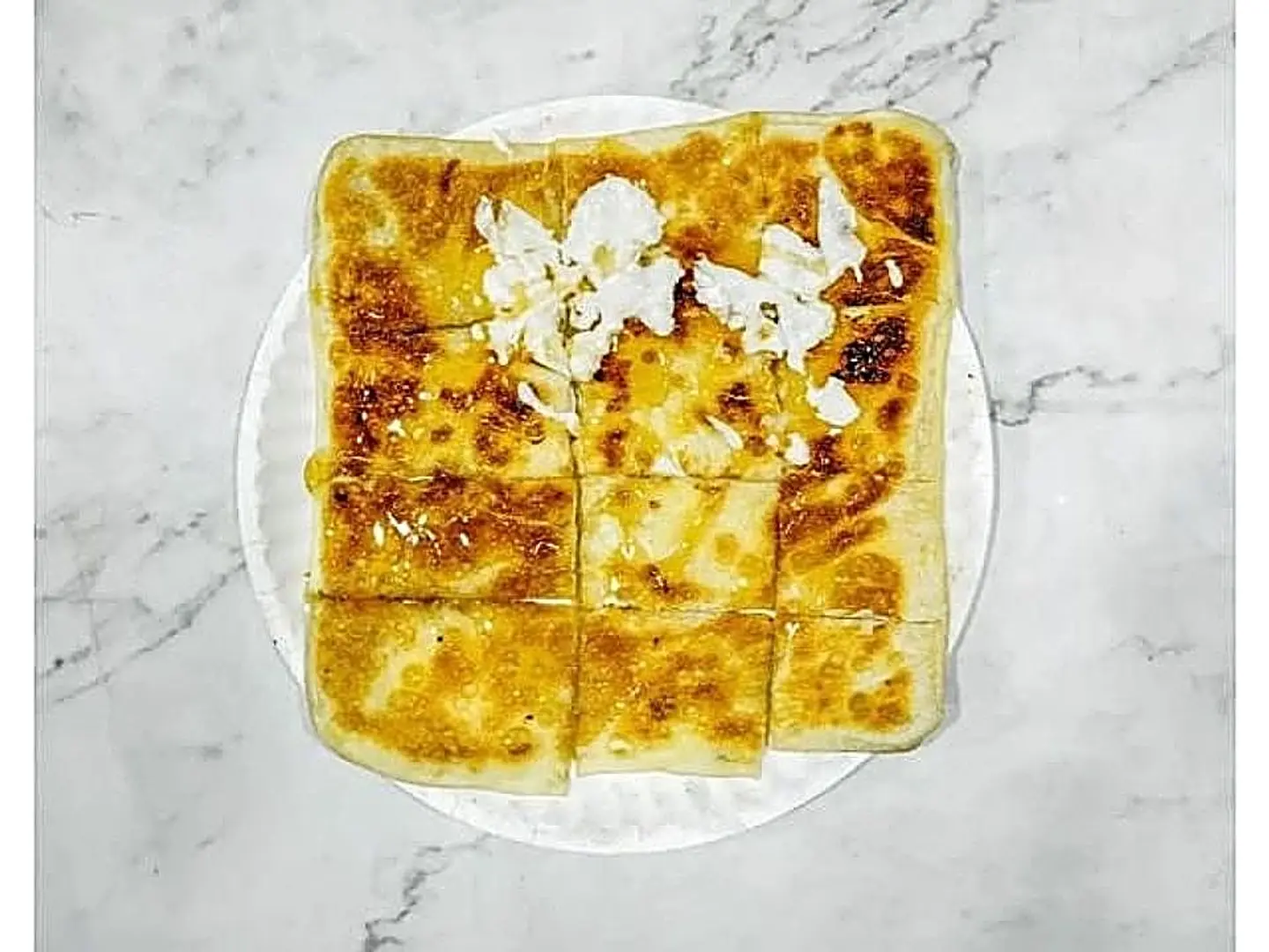 Cream Honey Mutabbaq