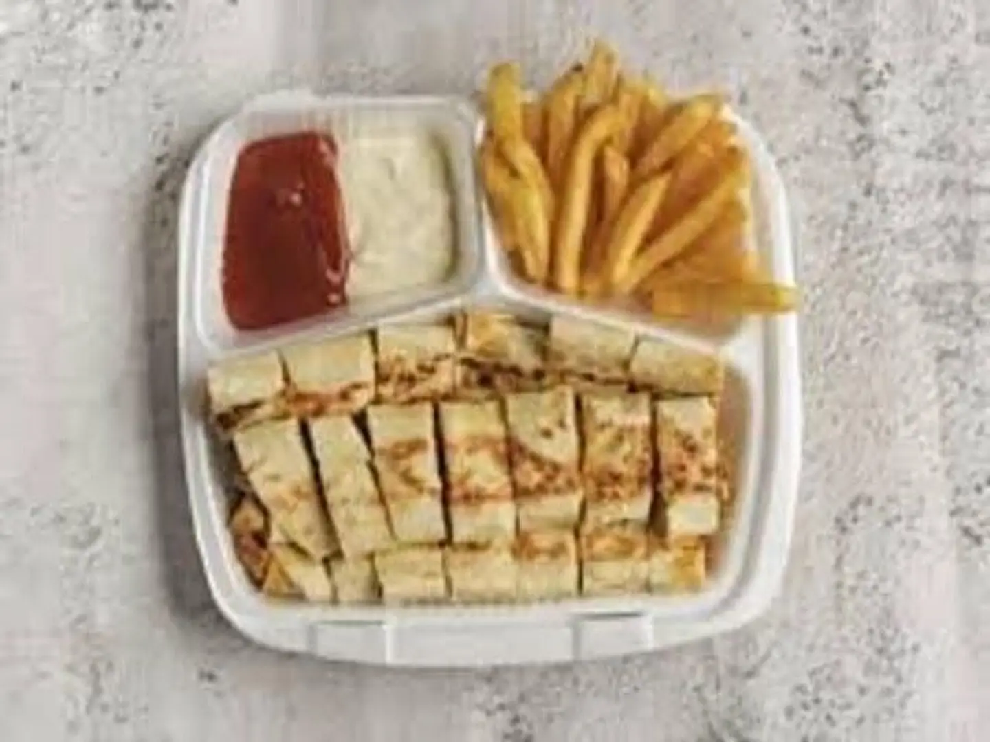 صحن فلافل عربي صغير