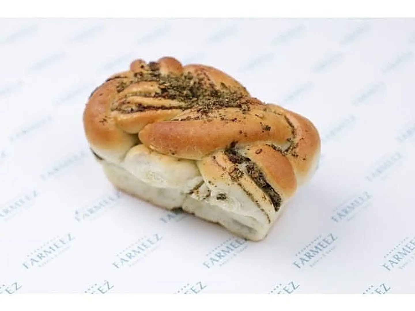 بابكا لبنة وزعتر