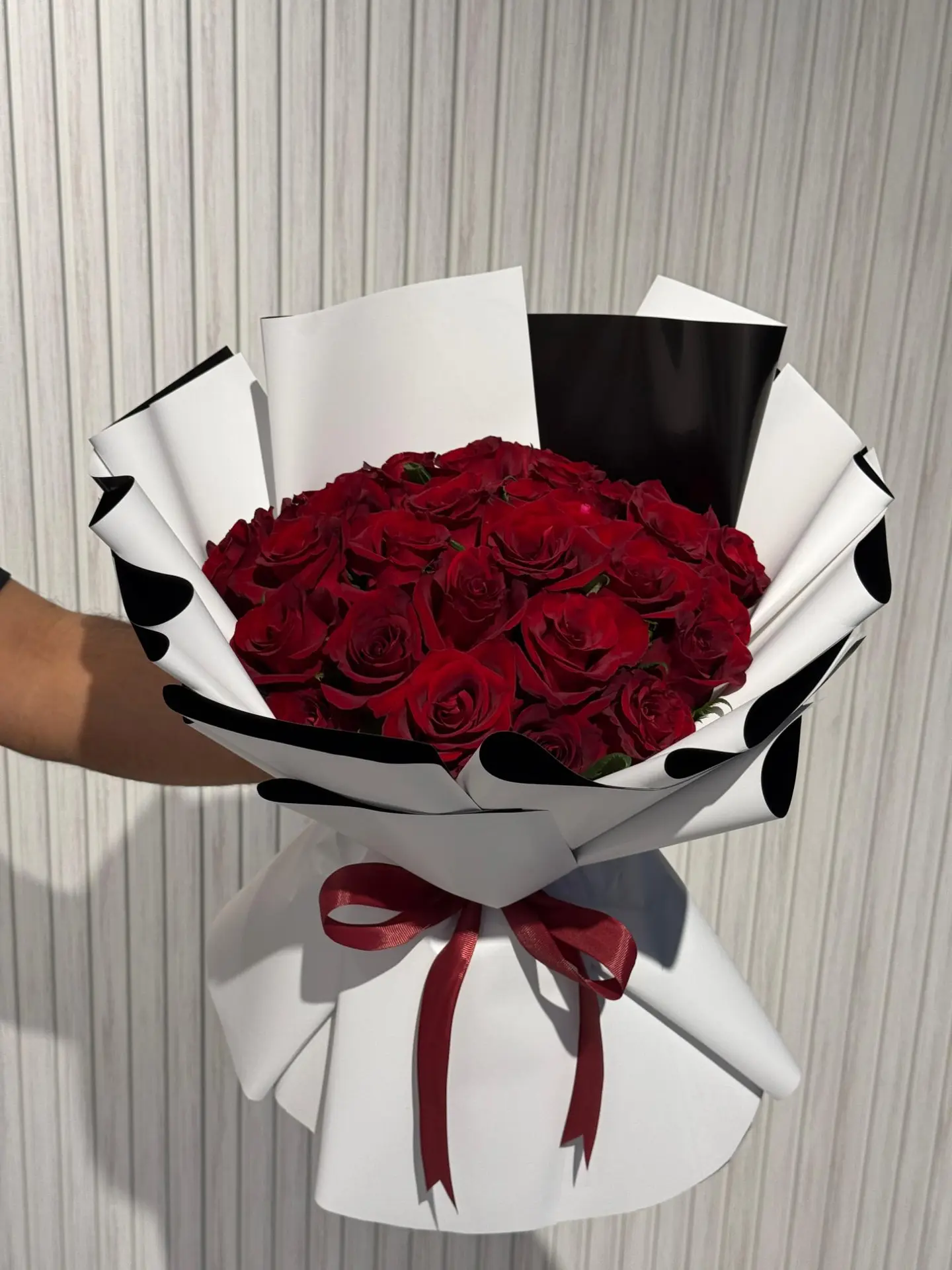 Elegant Red Rose Bouquet