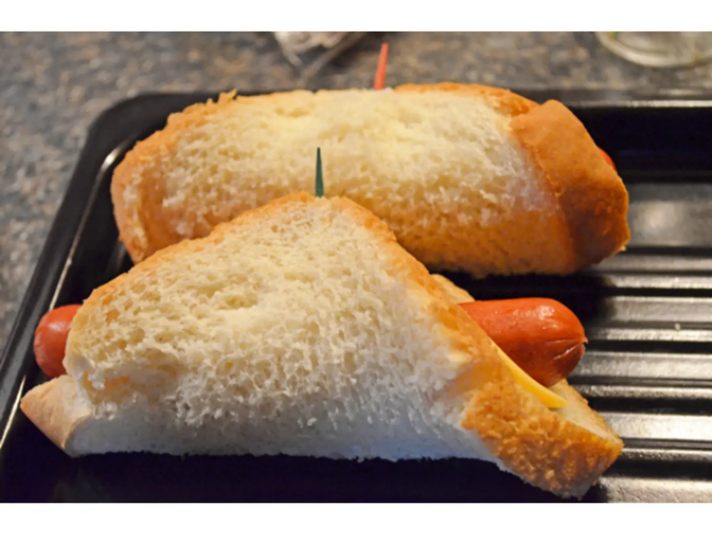 ساندويتش خبز هوت دوج