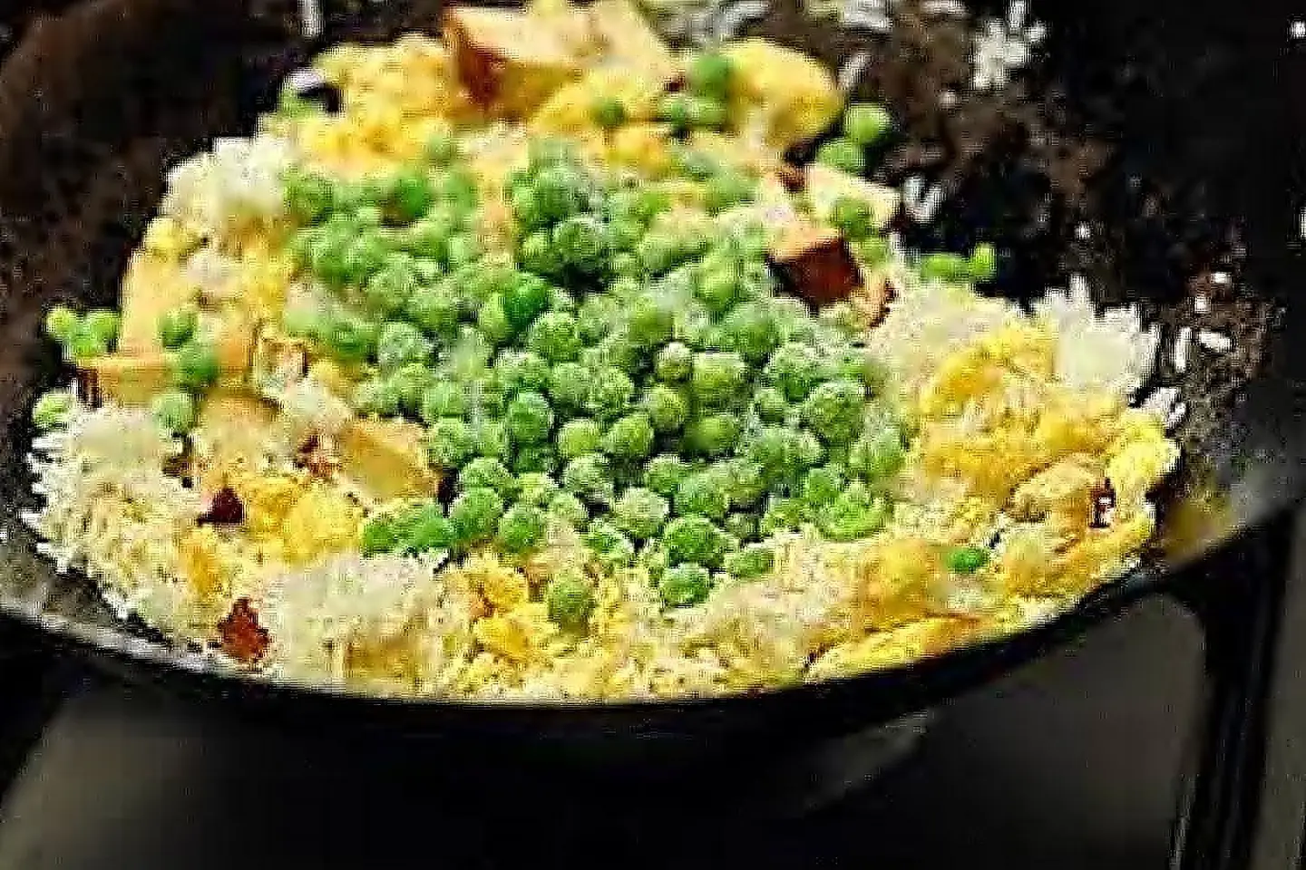 بازيلا بالبيض