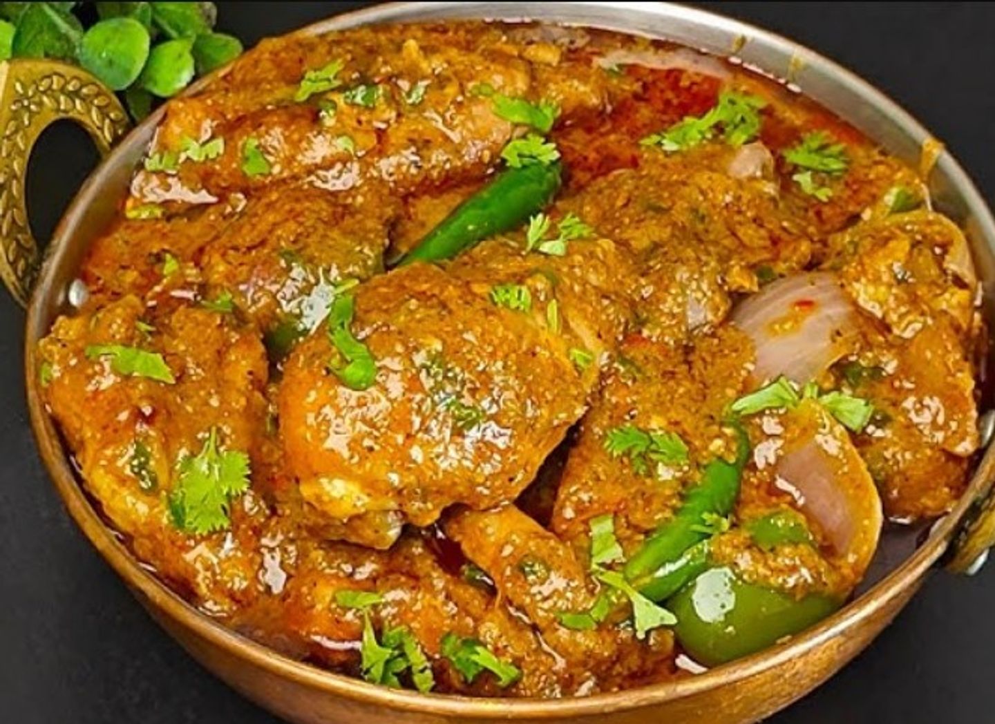 دجاج كاداي مسالا