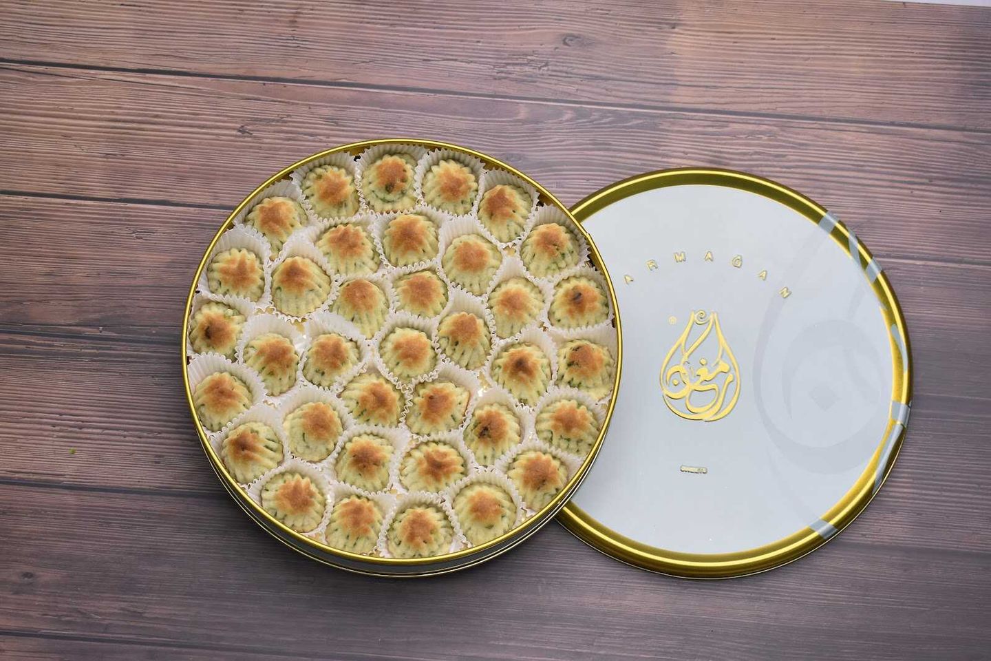Large Box Of Pistachio Ma'amoul
