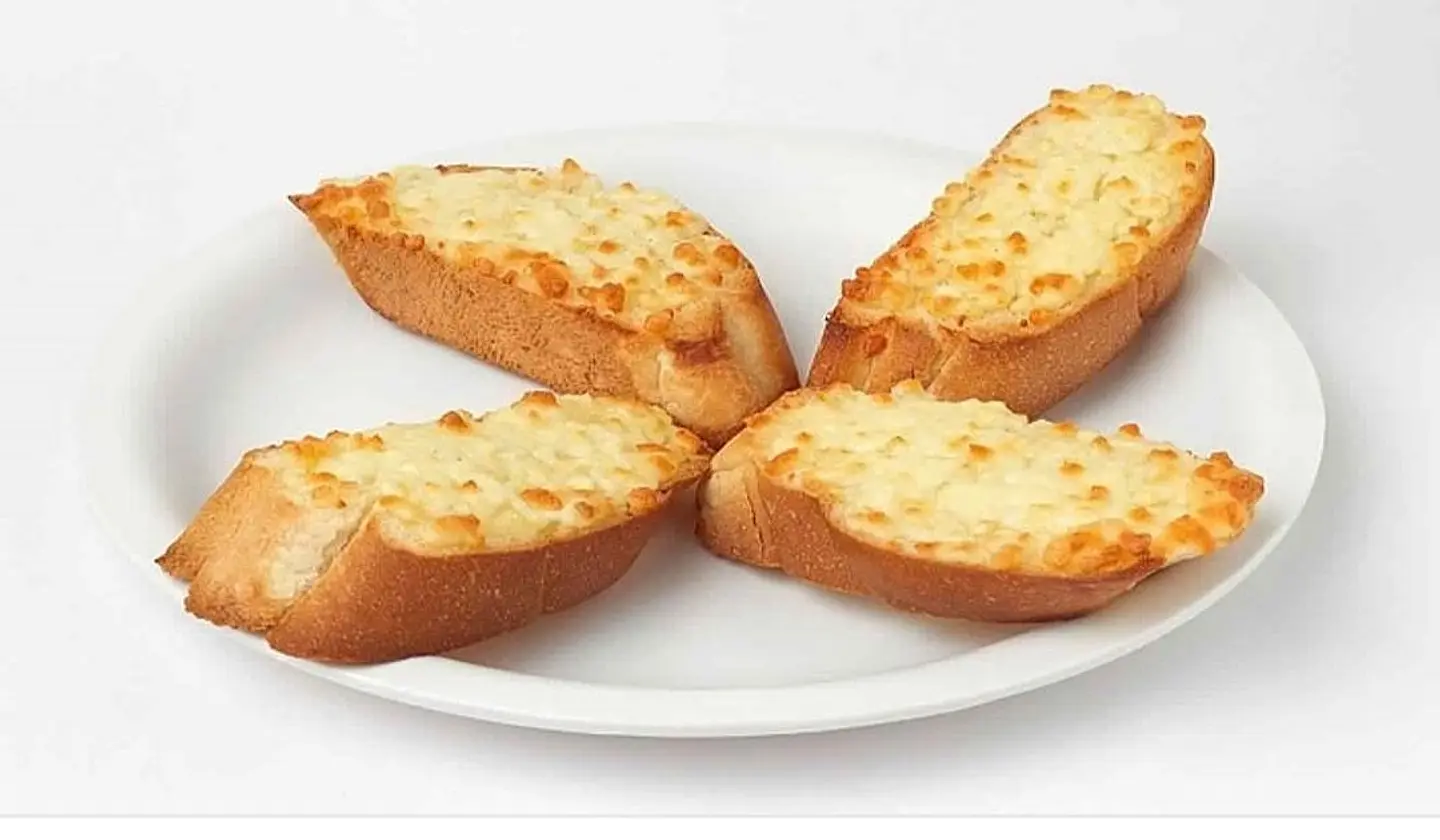 خبز الثوم مع الجبن