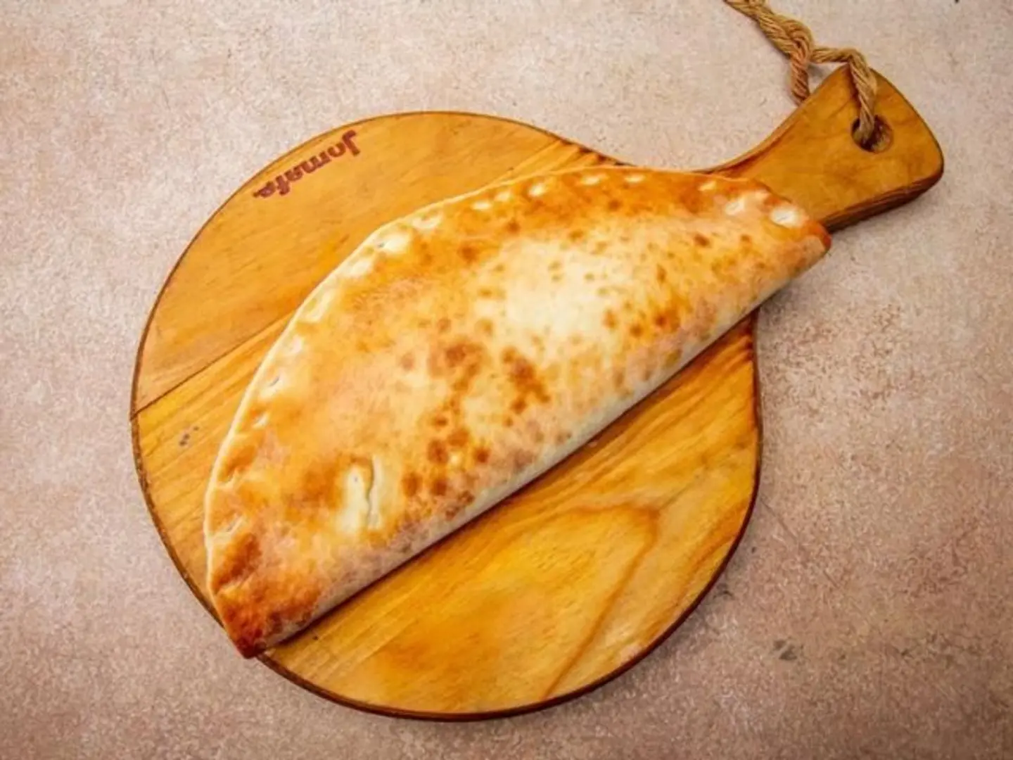 فطاير جبن شيدر