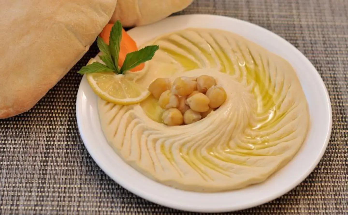 Hummus Plate