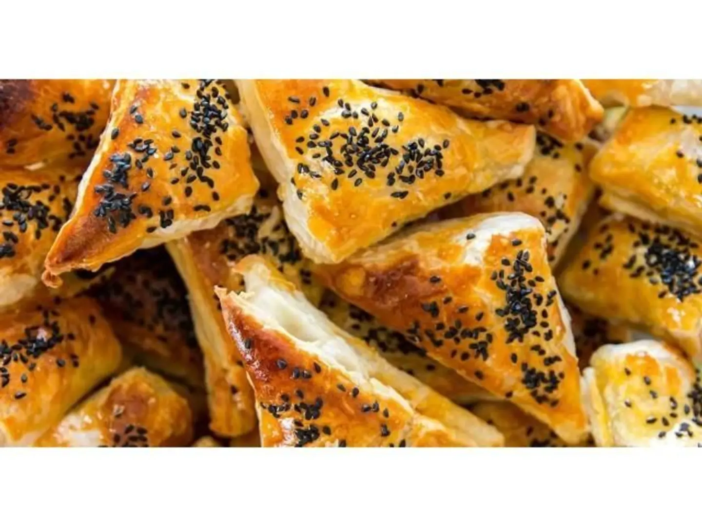 Triangular Puff Pastry With Mozzarella Cheese