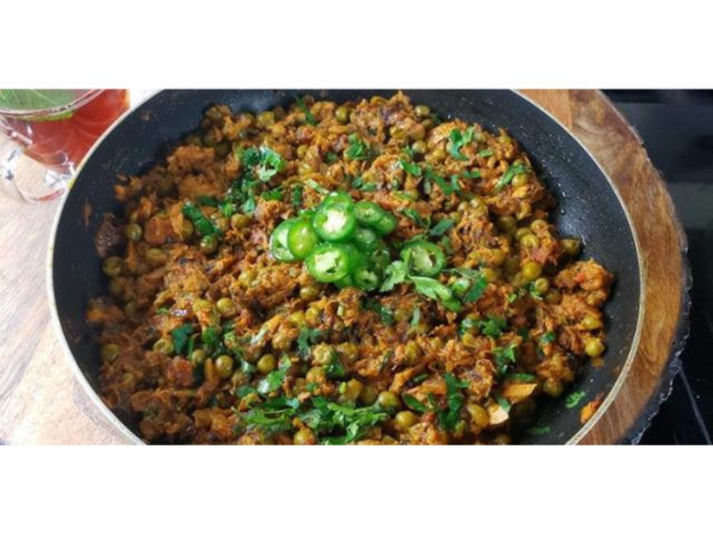 بازلاء مع تونه