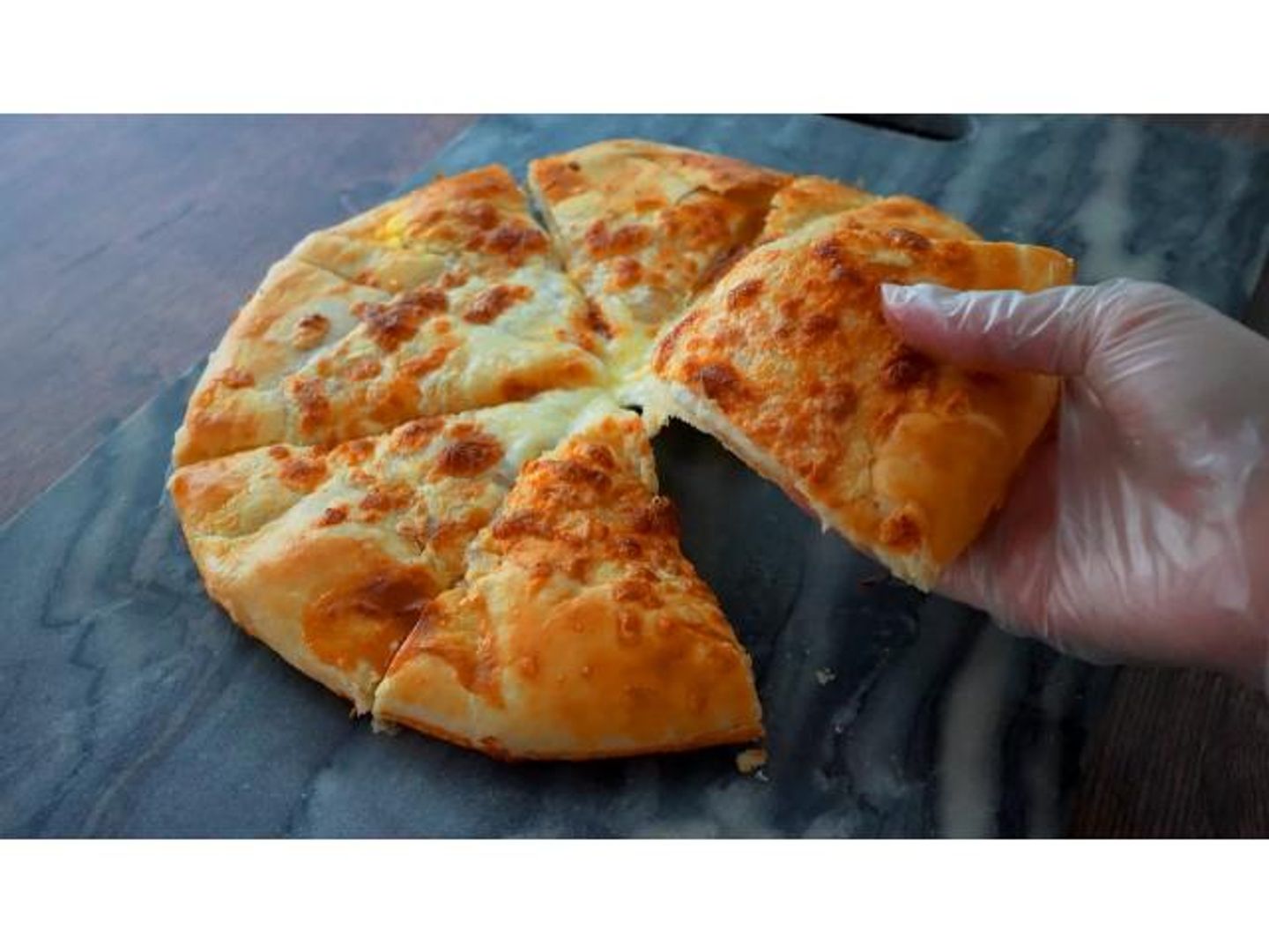 جبنة موزاريلا