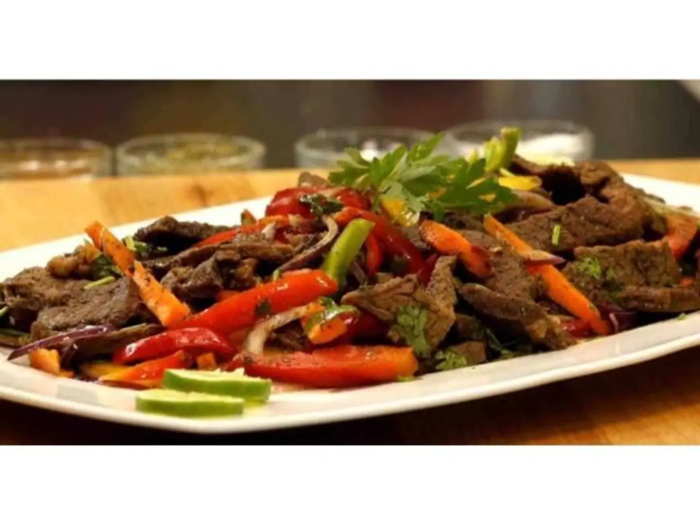 لحم شرائح مقلي امبال