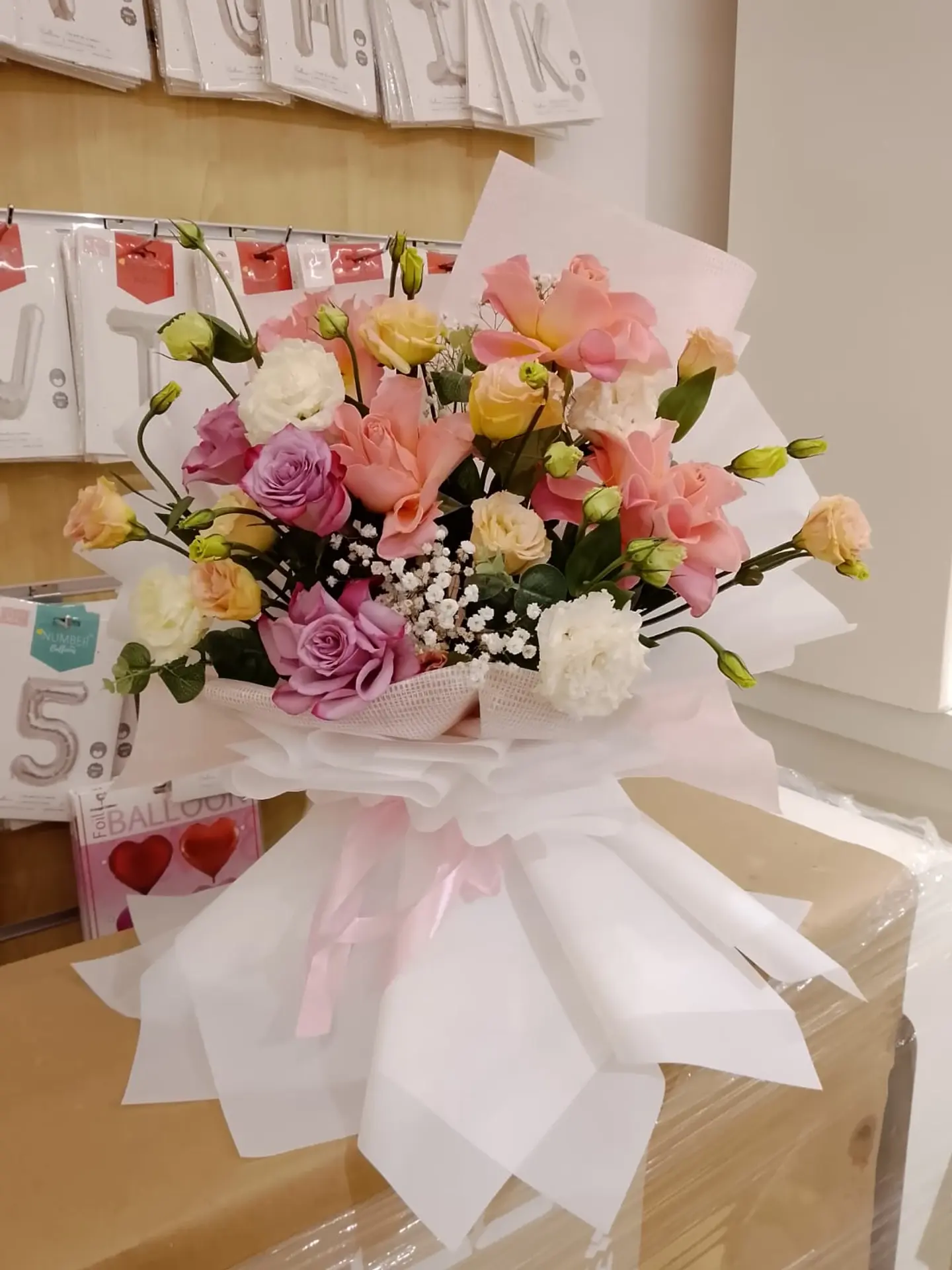 Simple Flower Arrangement