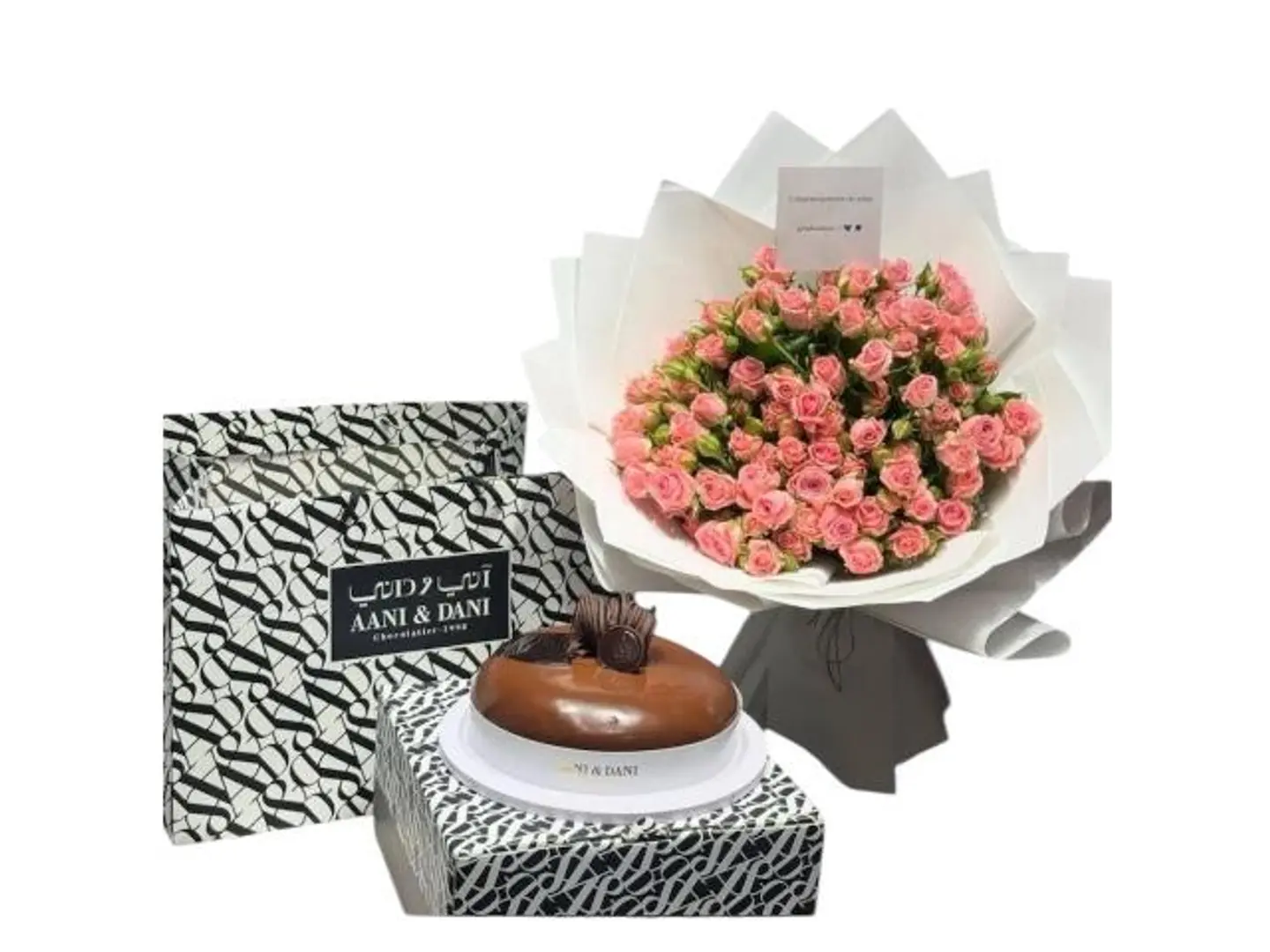 باقة ورديه مع كيك اني وداني