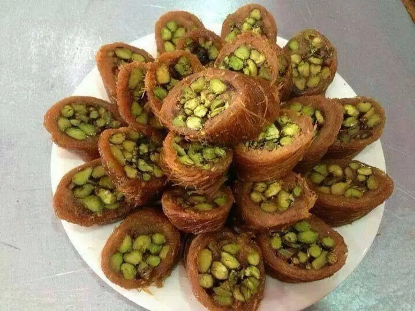Mabroma  Pistachio  Ballorieh Nuts