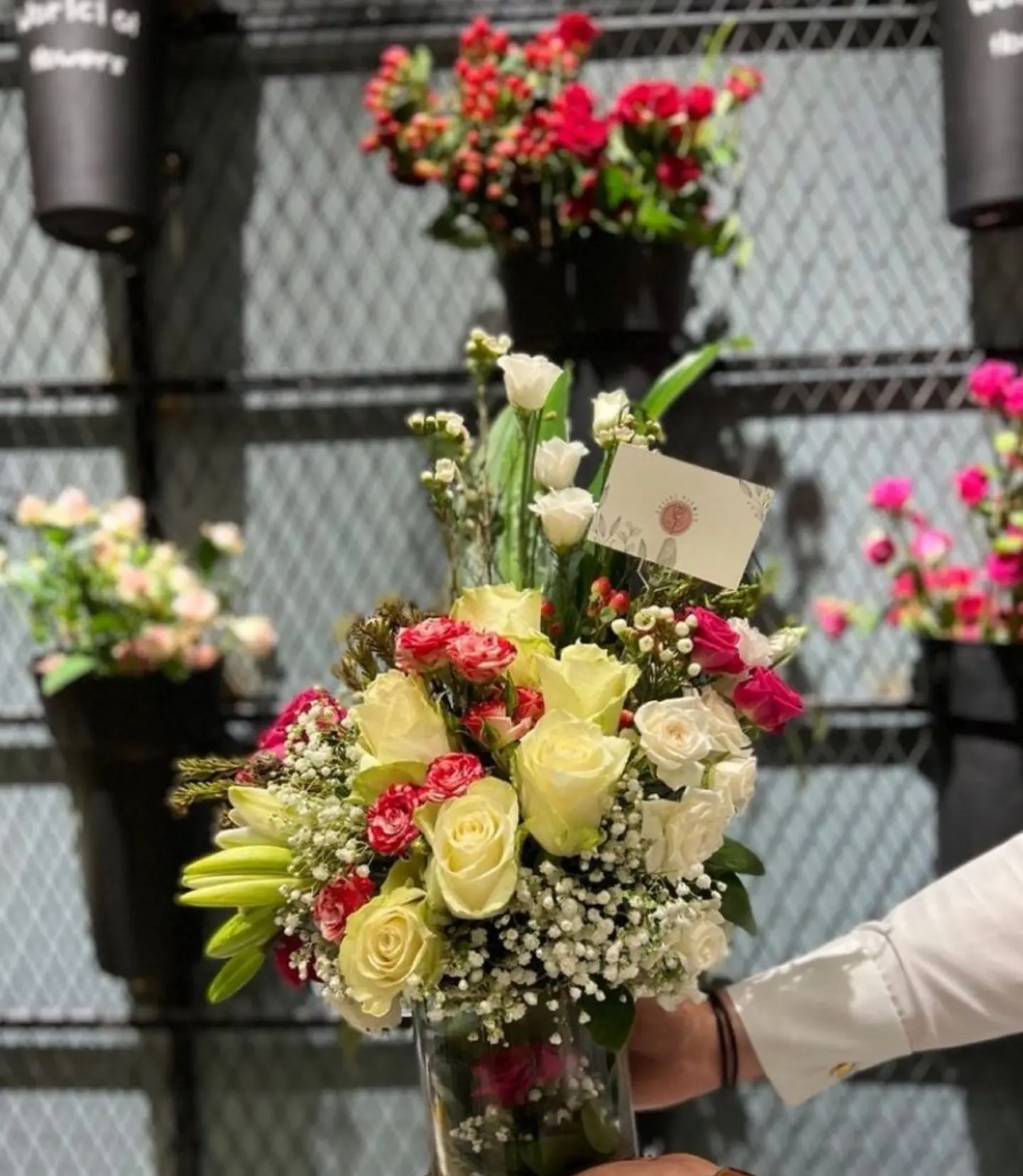 Transparent Vase Mix