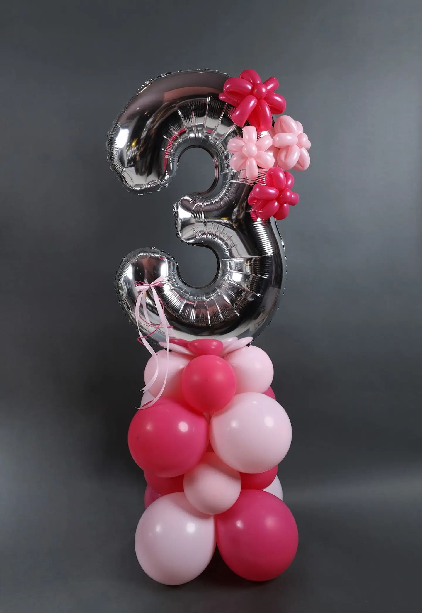 Numbered Ballon With Pink Ballons