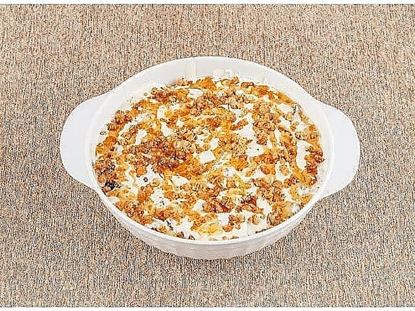 Areekah With Cornflakes Cream Honey And Cheese