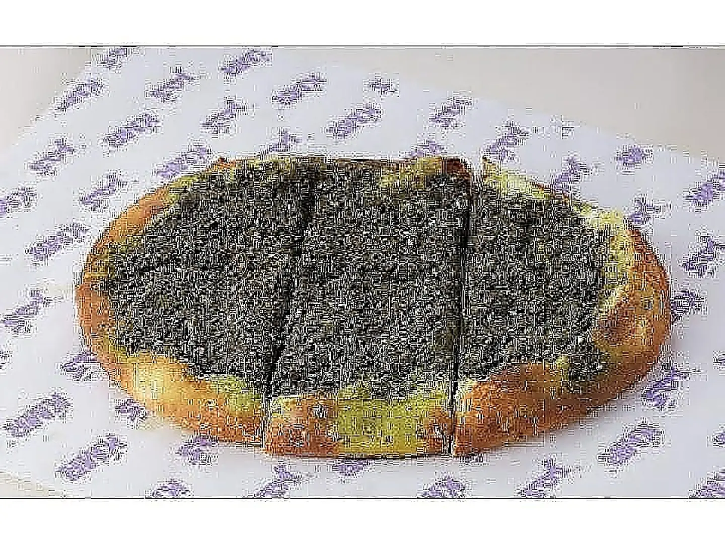 زعتر مع جبنه