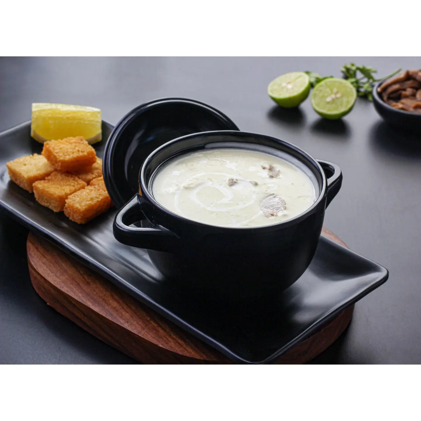 شوربة كريمة الدجاج