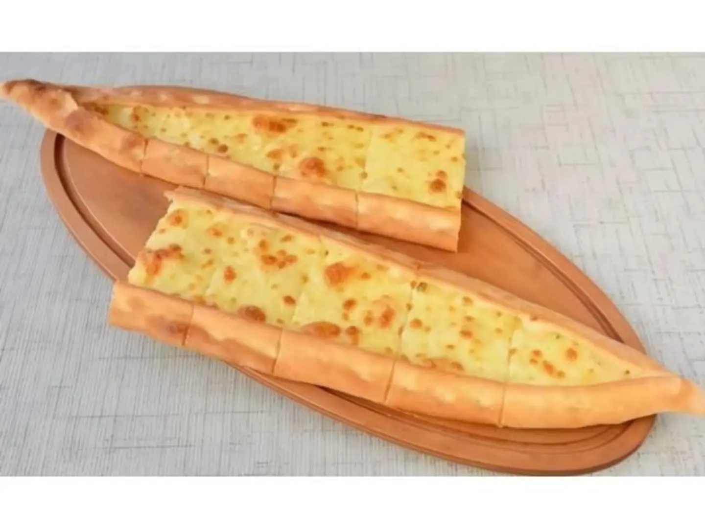 فطيرة جبنة موزاريلا