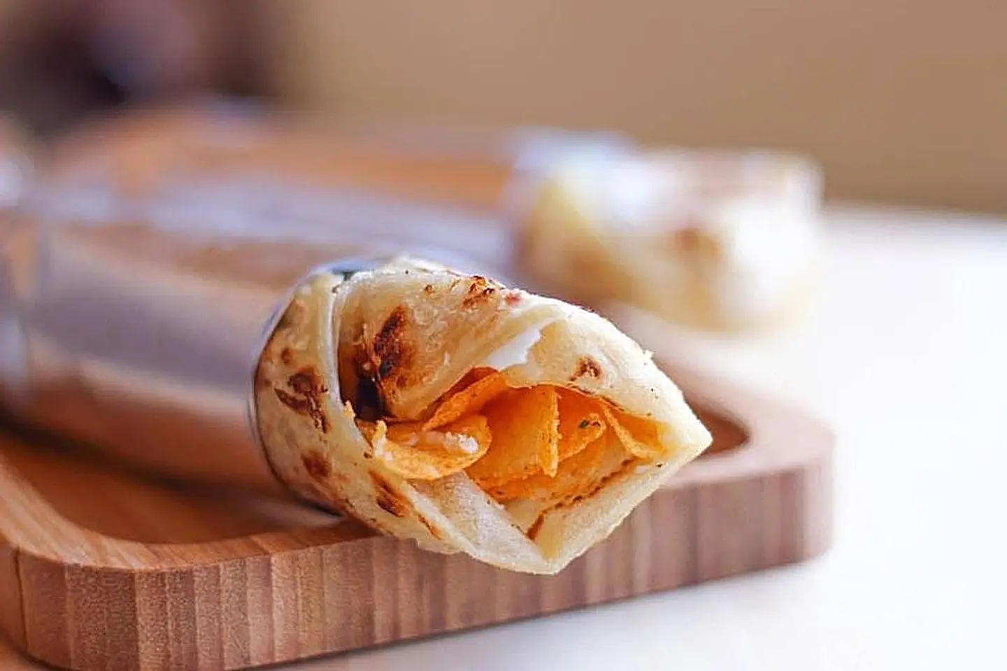 Chips & Eggs Chapatti