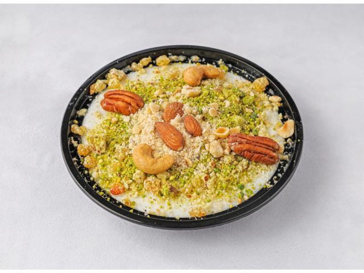 أرز بلبن بالمكسرات