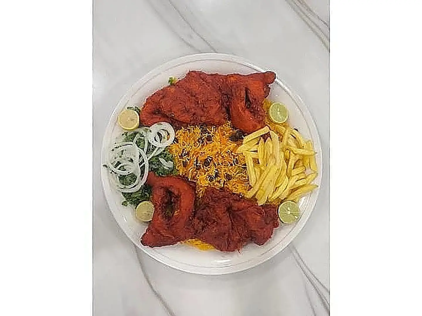 حبة كاملة دجاج مقلي شوايه مع ارز