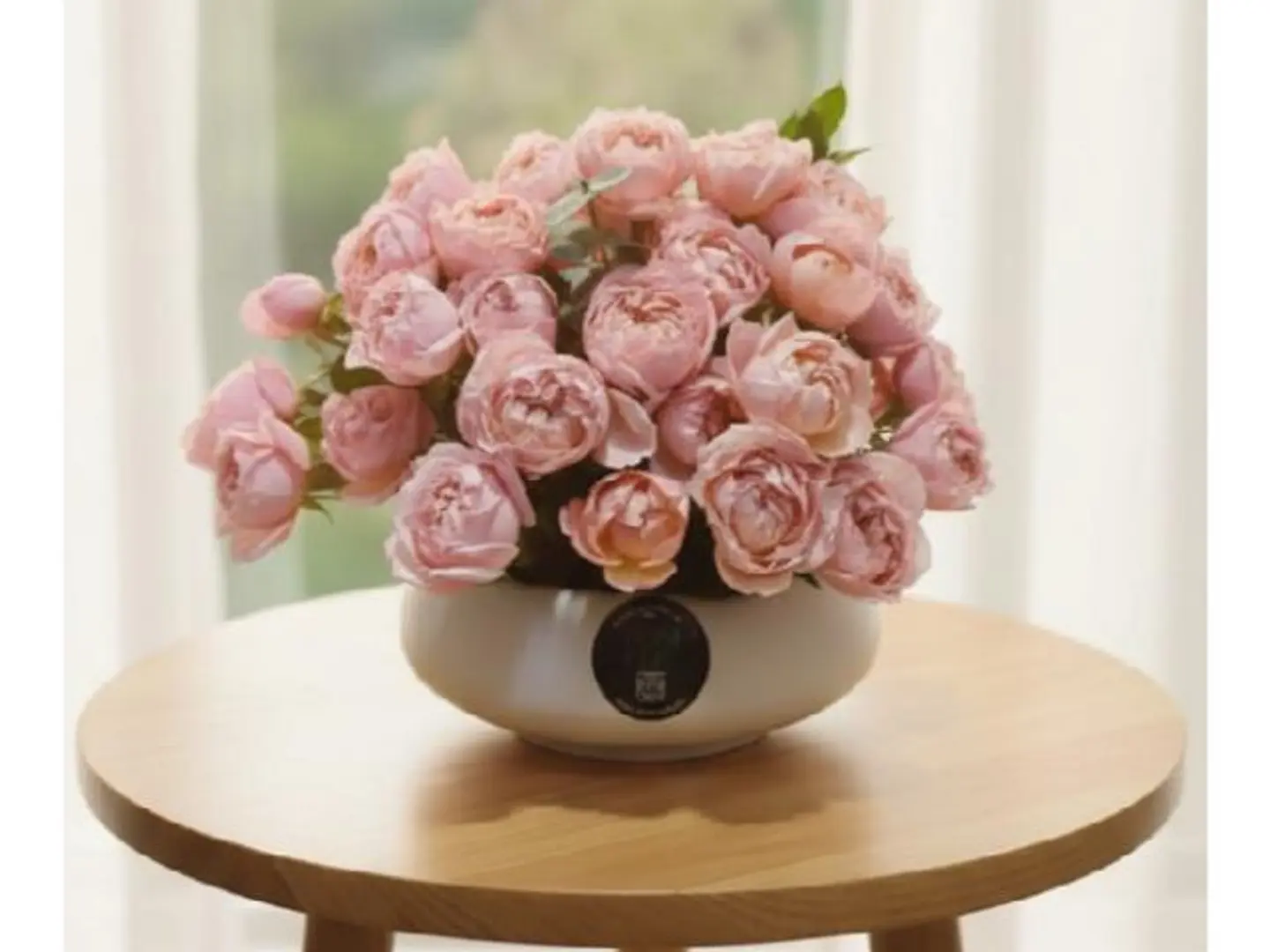 American Sprey Vase 443