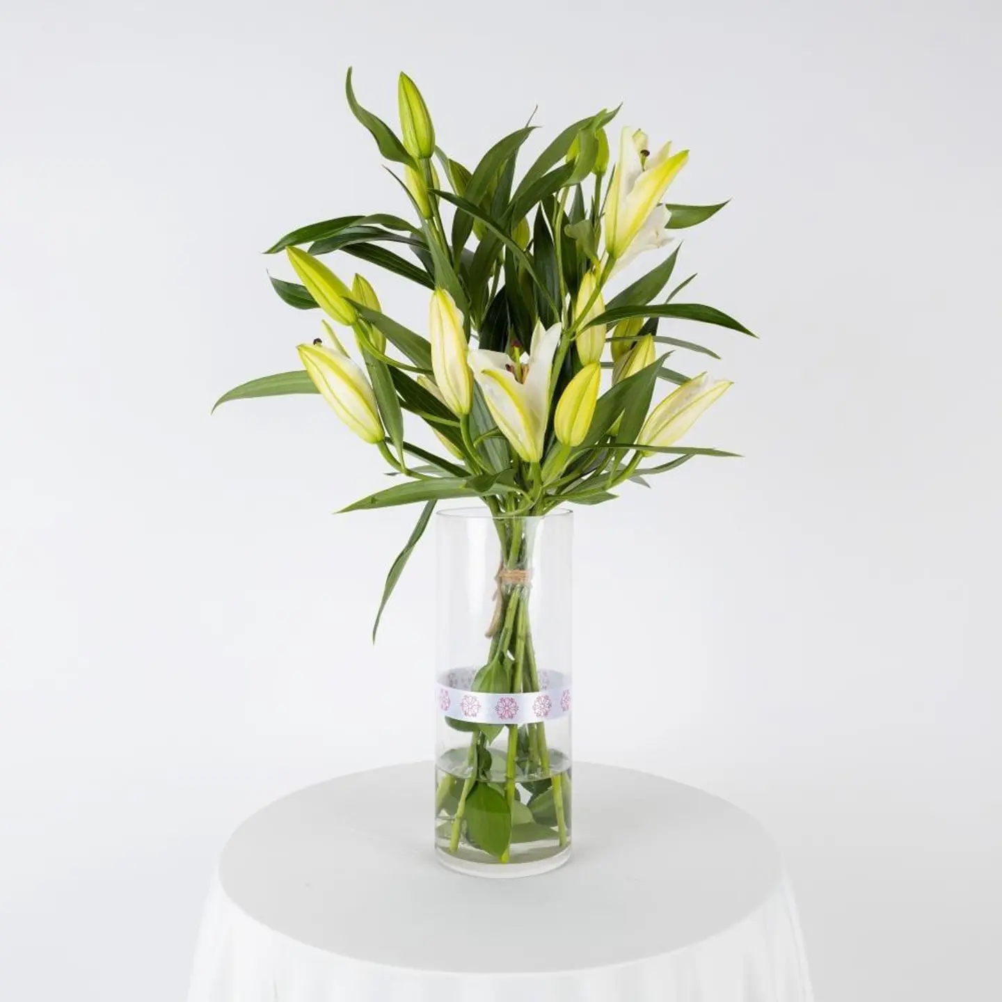 Lilium Vase 2