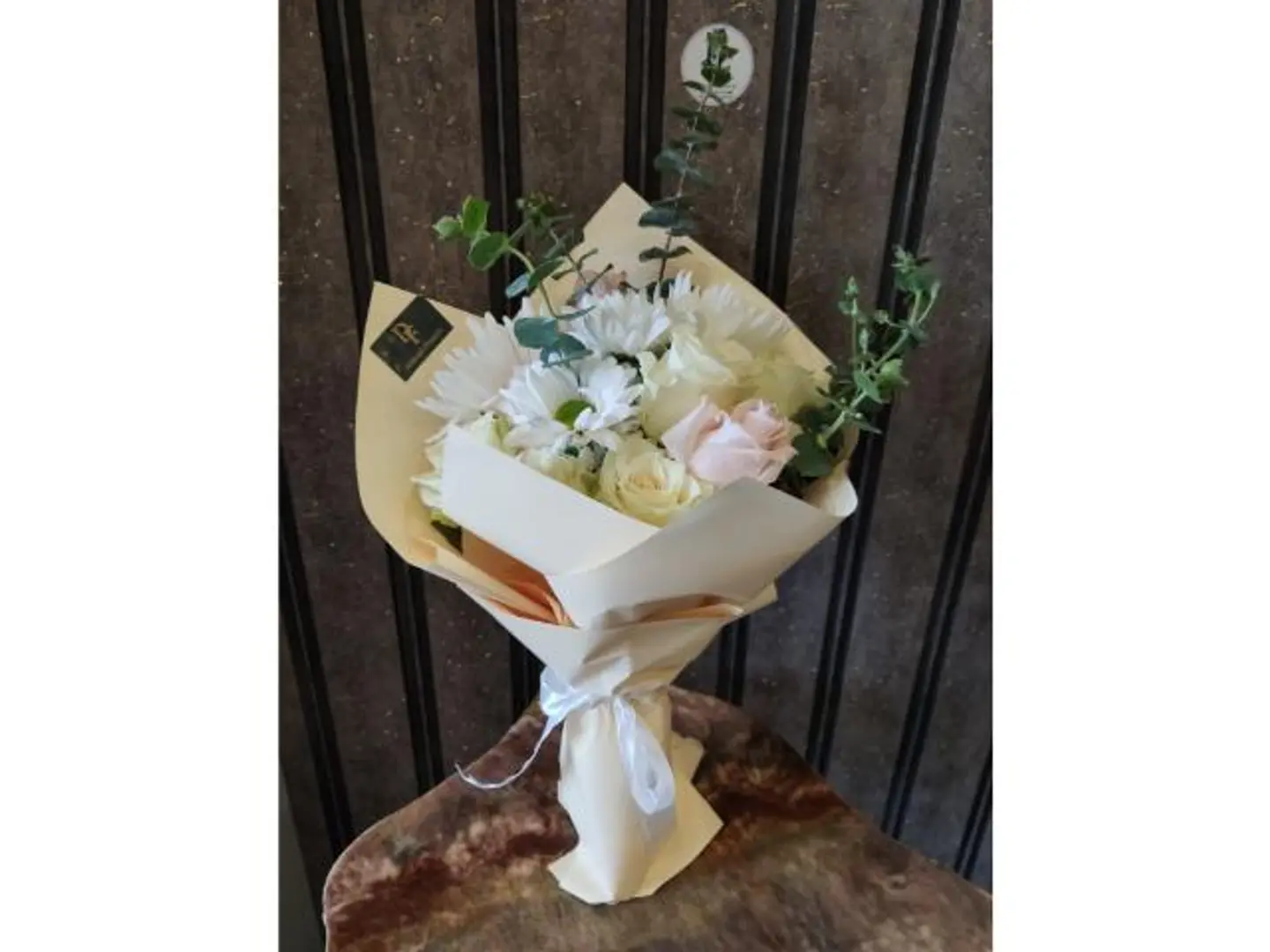 Off White Bouquet