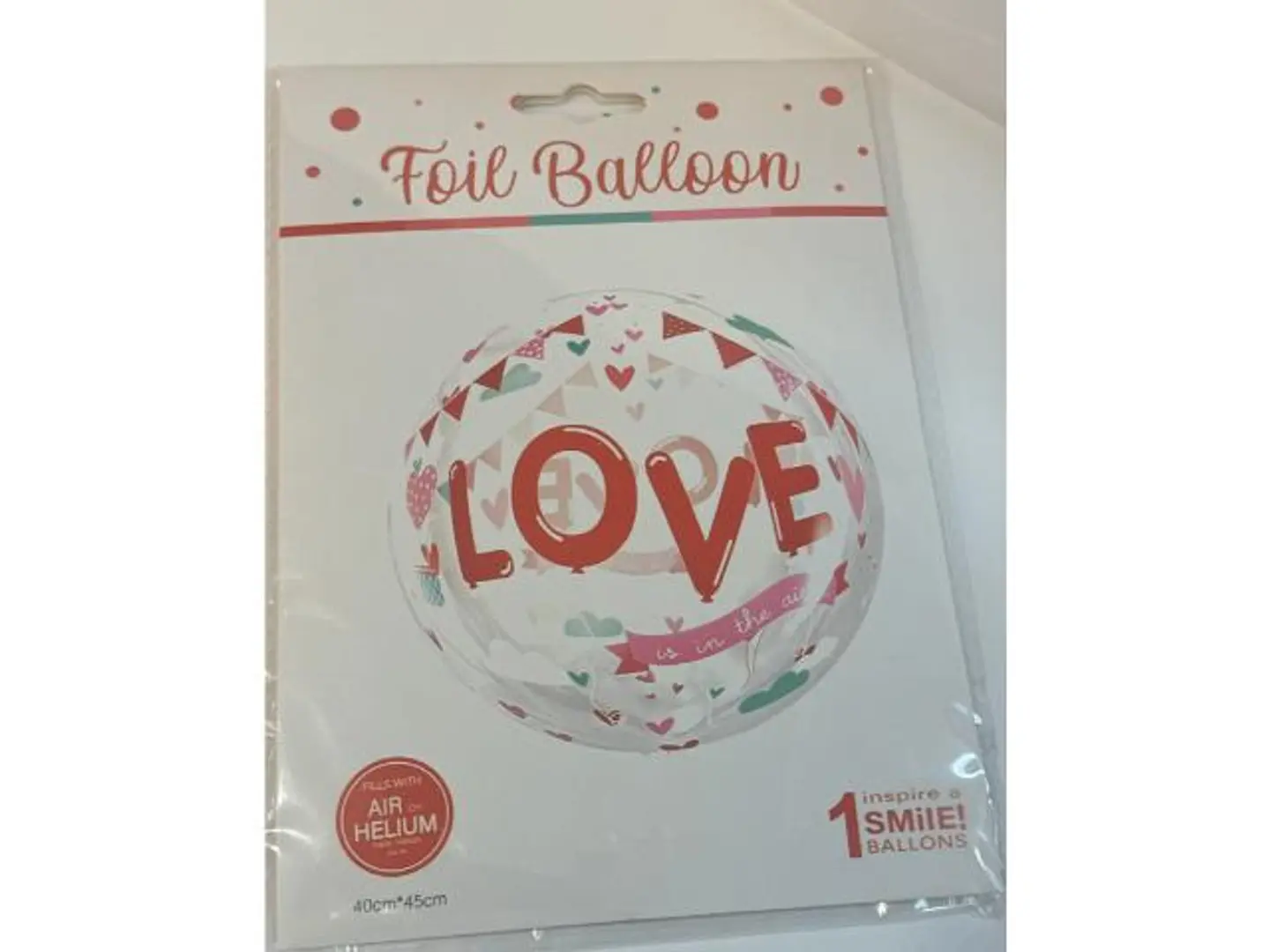 بالون قلوب شفاف