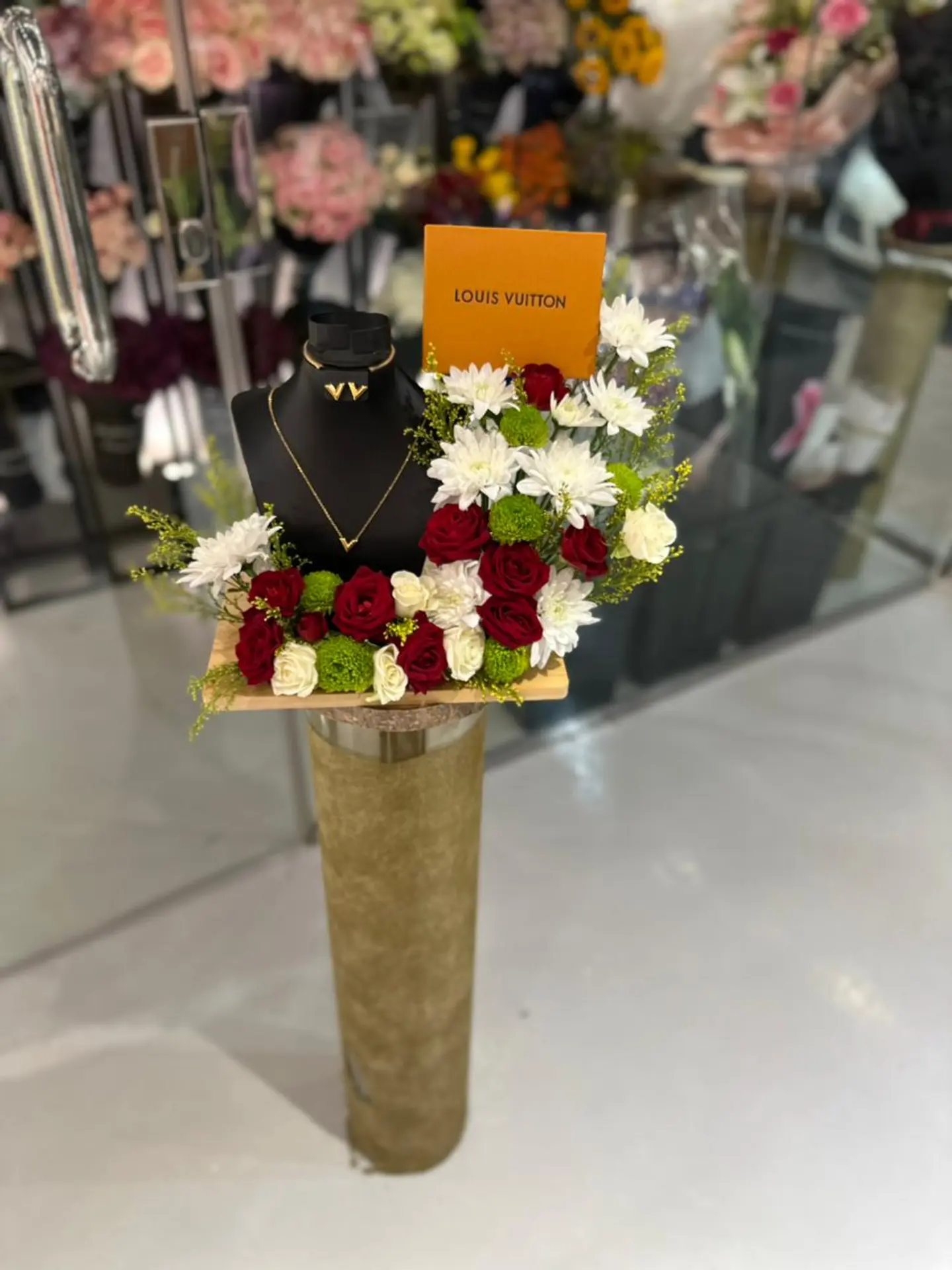 لويس فيتون ستاند