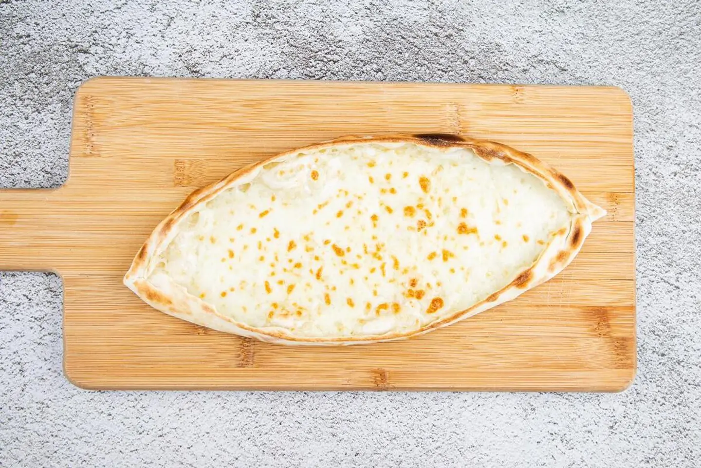 فطيرة جبنة قشقوان