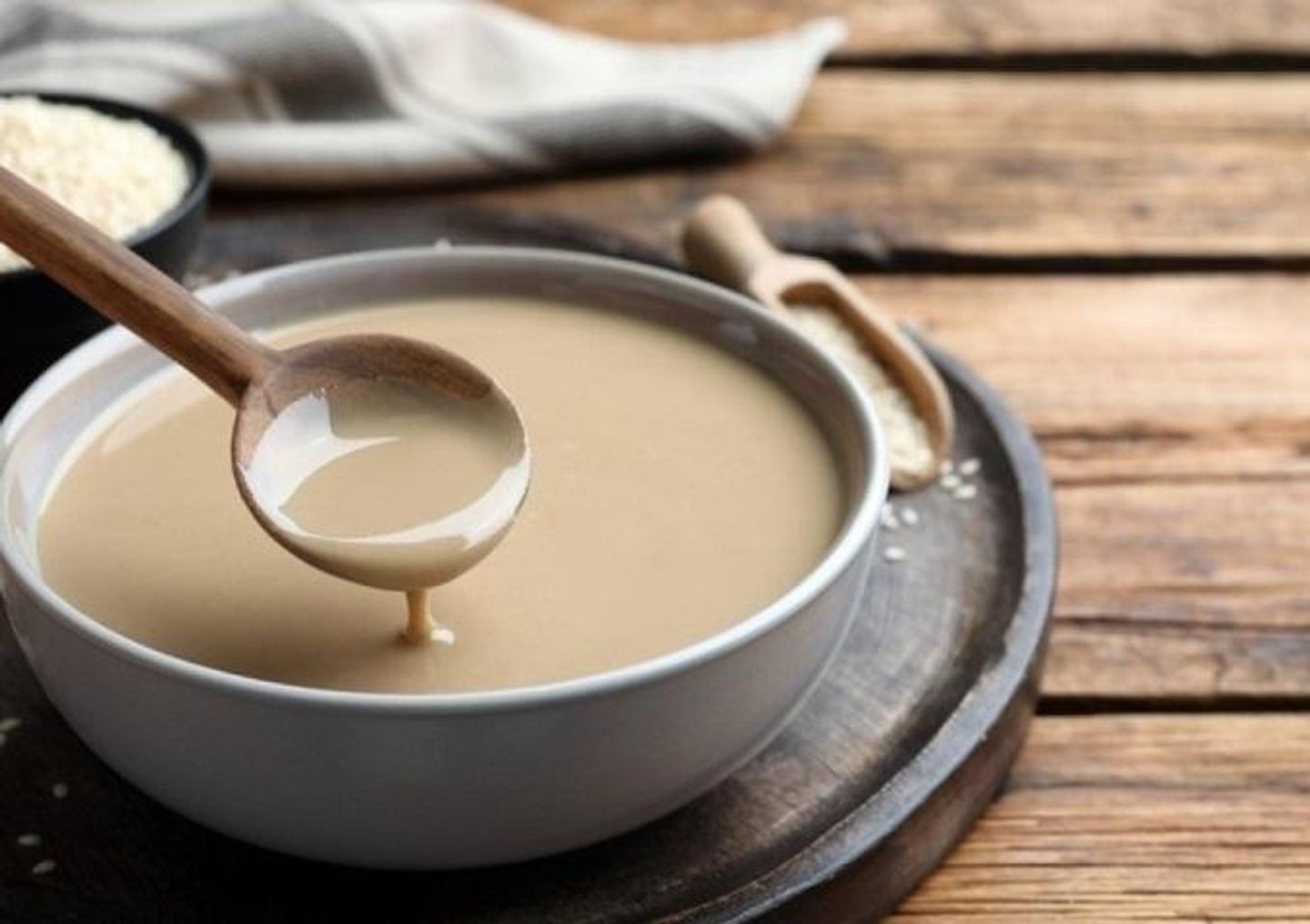 علبة طحينية