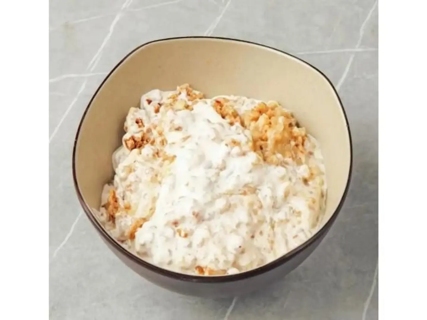 Areeka With Cream